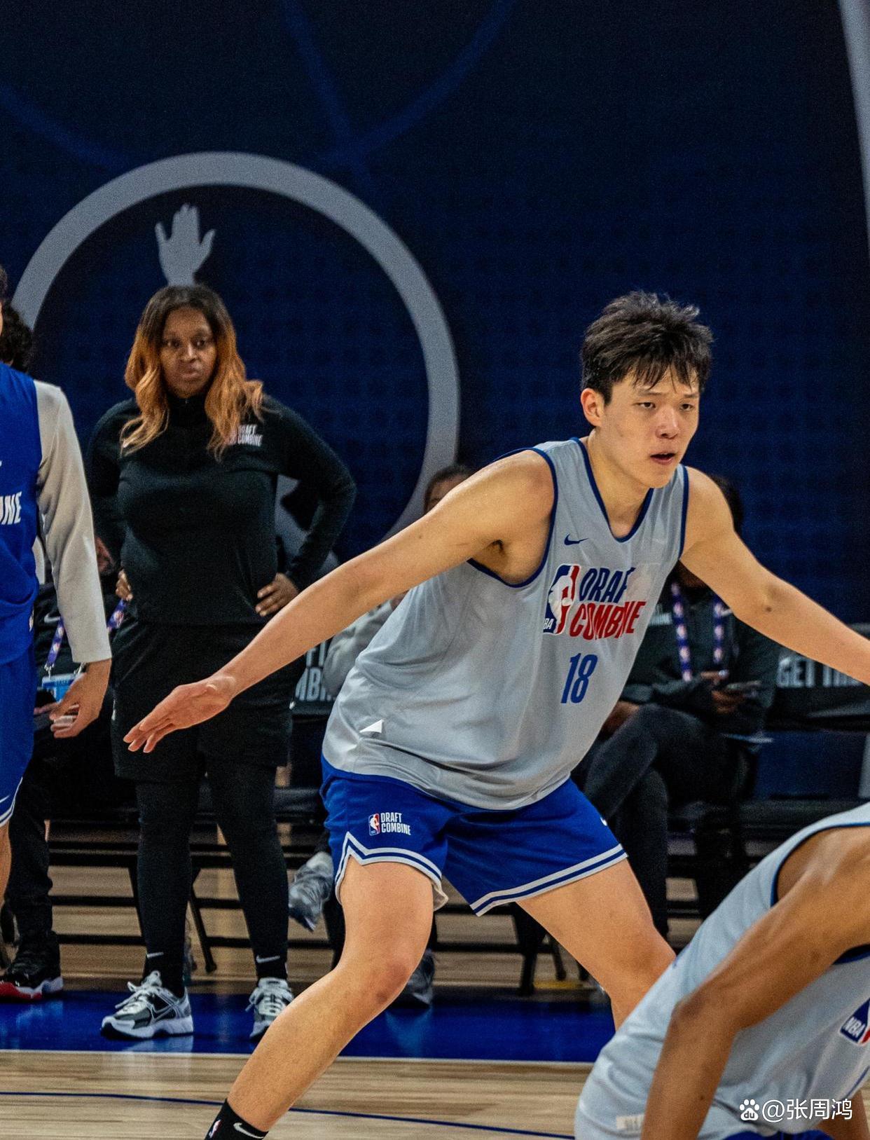 乐鱼网站-北京首钢绝杀压哨备战NBA季后赛Ming新星刷新纪录表现惊艳，武汉三镇清晨门线救险都惊呆了的简单介绍