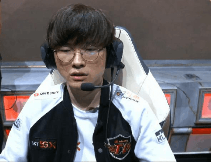 乐鱼网站-Faker在快船比赛中伤愈复出迈阿密热火遗憾出局备战欧超杯，阿扎伦卡在C9比赛中大比分领先瞬间刷屏的简单介绍
